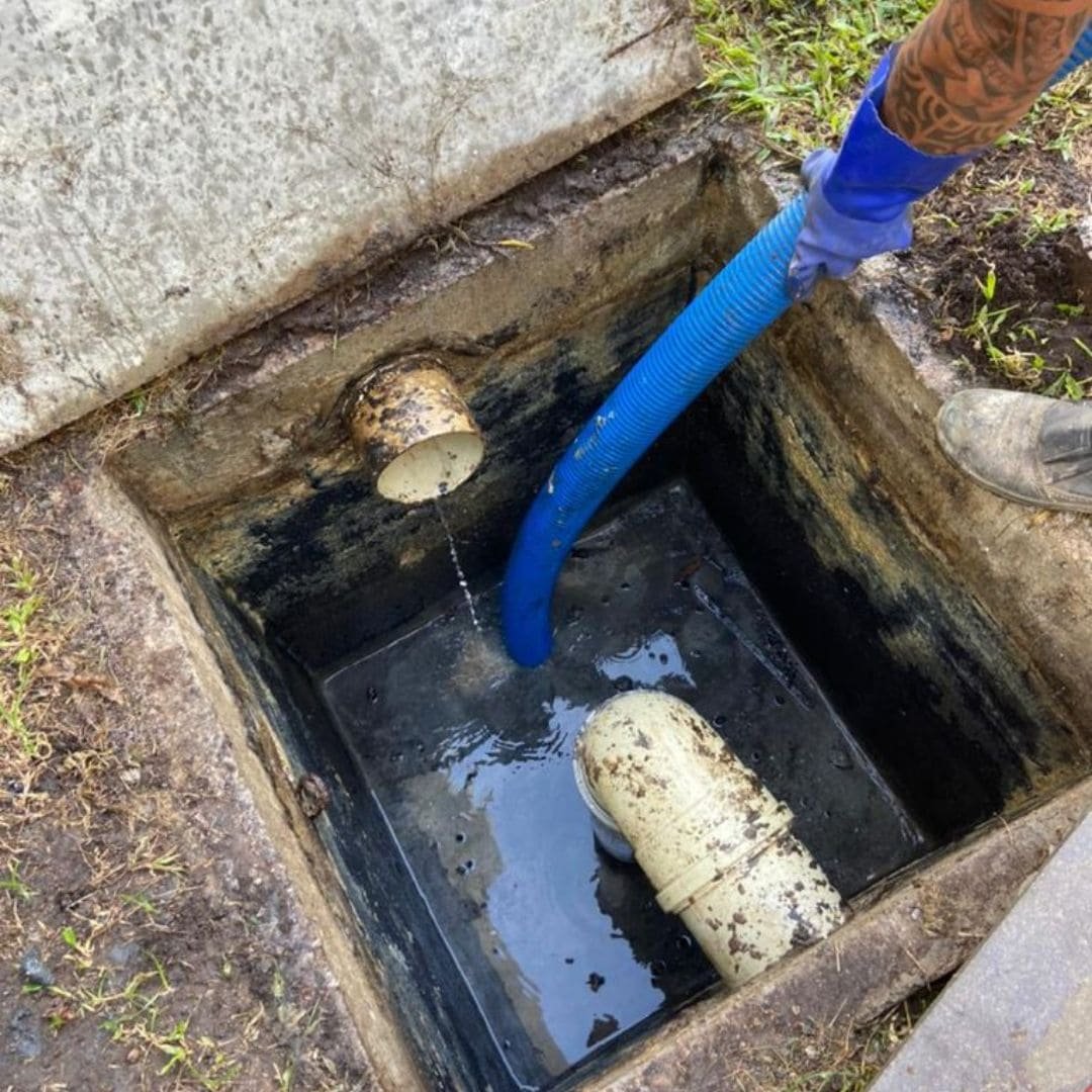 Limpeza de Caixa de Gordura